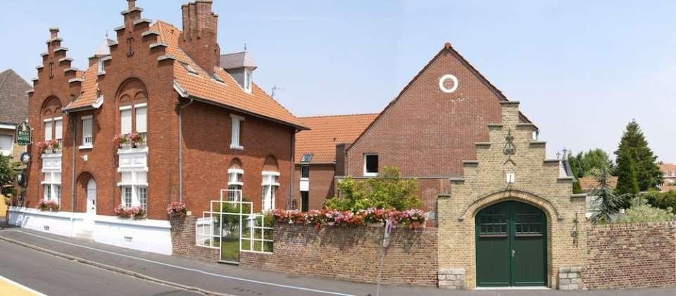 Logis - Belle Hotel, Lille-Ouest Bailleul  Exteriör bild