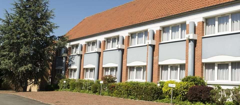Logis - Belle Hotel, Lille-Ouest Bailleul  Exteriör bild