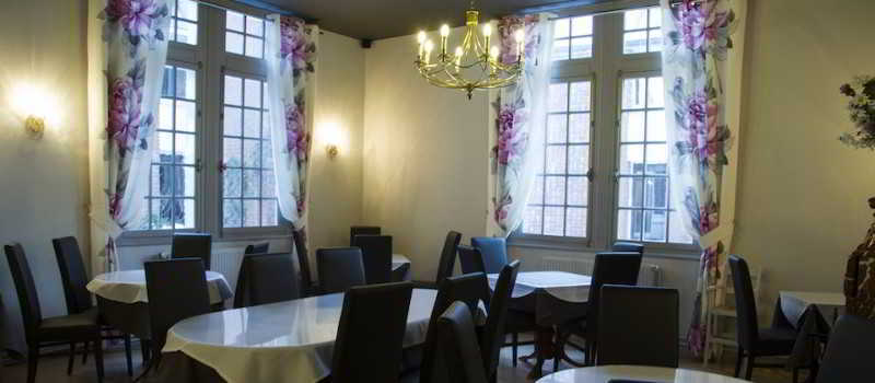 Logis - Belle Hotel, Lille-Ouest Bailleul  Exteriör bild