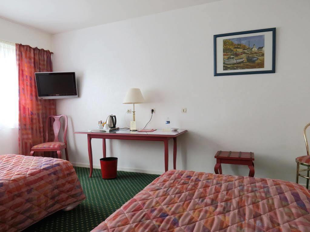 Logis - Belle Hotel, Lille-Ouest Bailleul  Exteriör bild