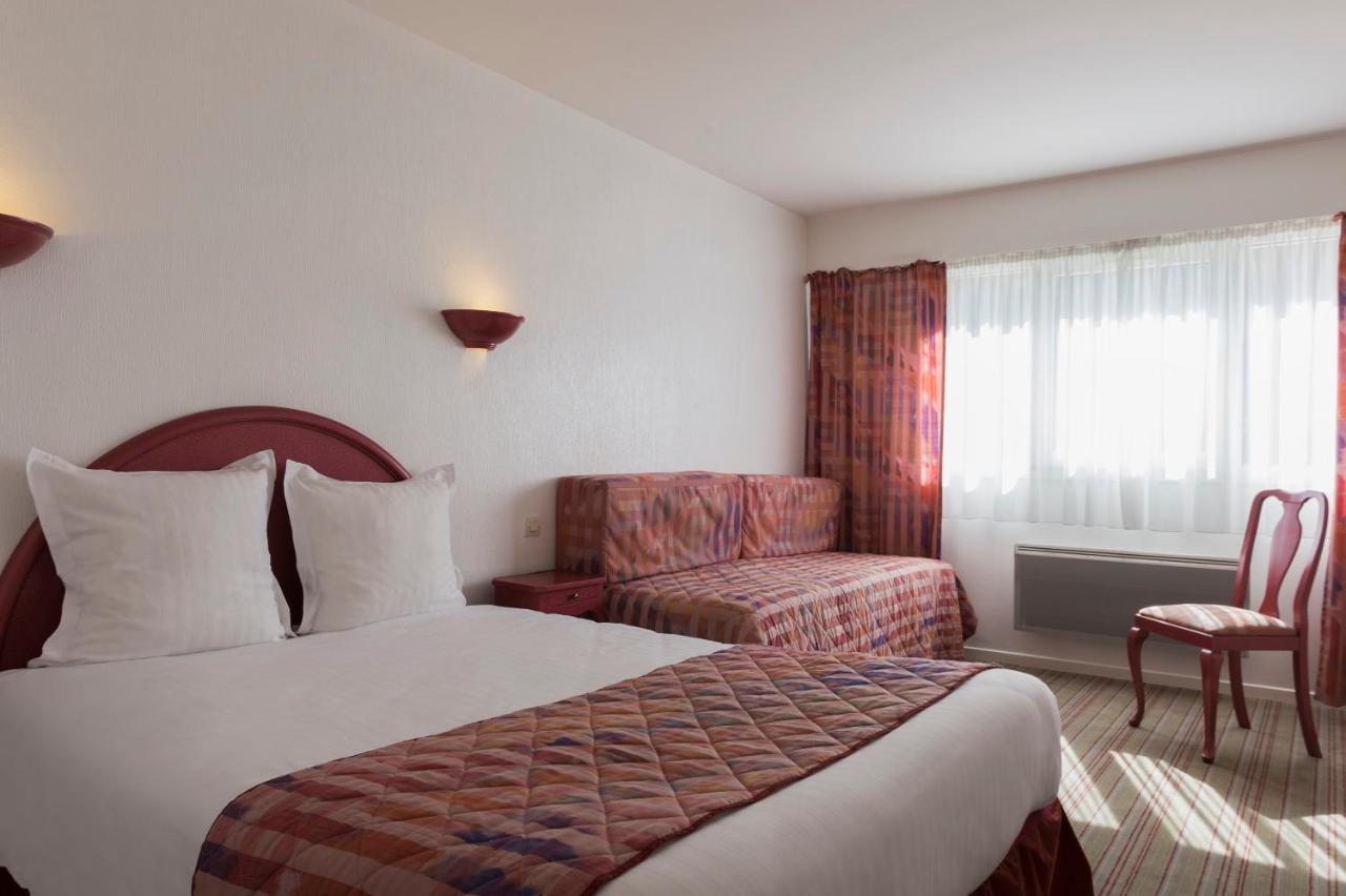 Logis - Belle Hotel, Lille-Ouest Bailleul  Exteriör bild
